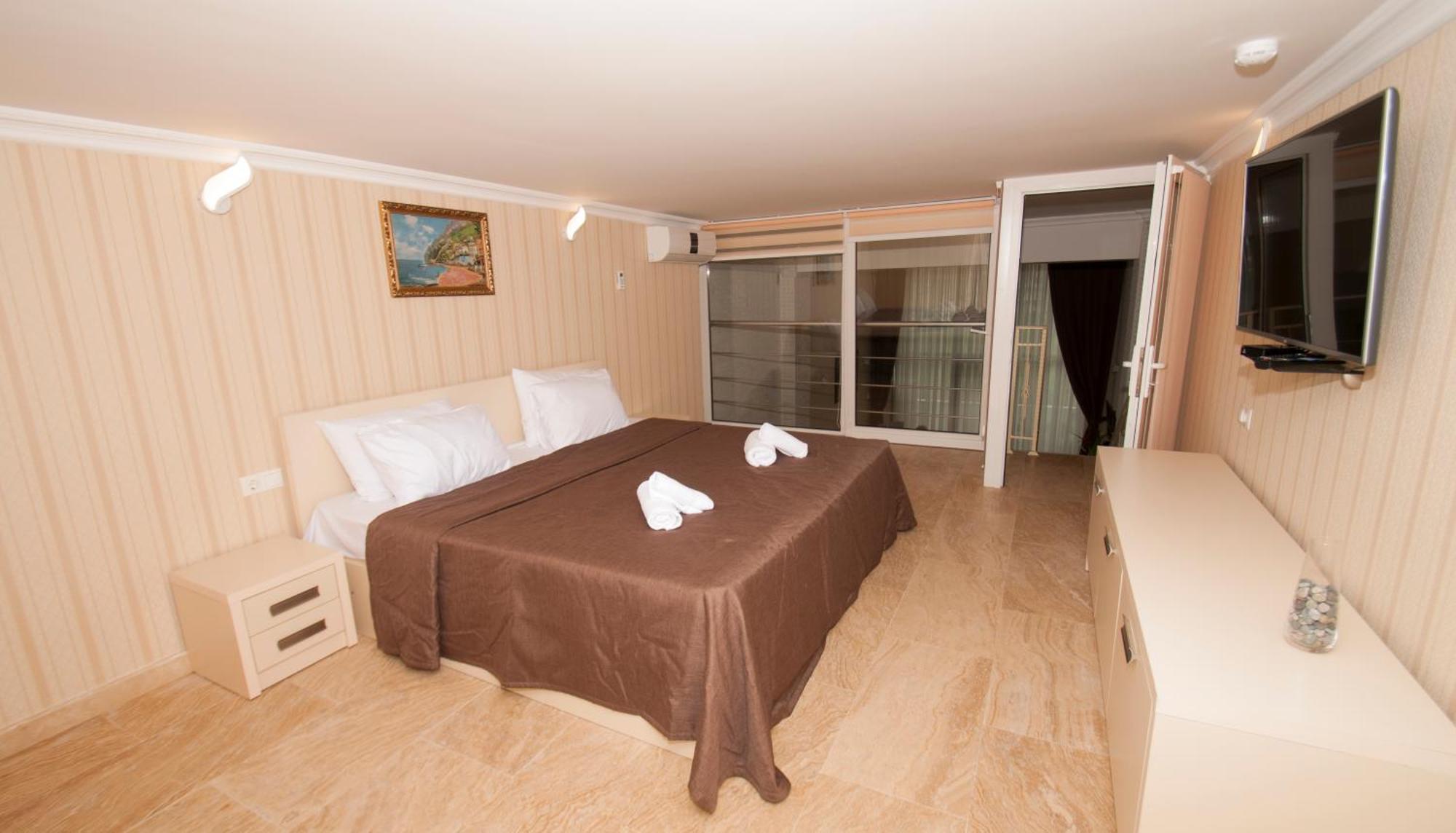 Orbi Apart Hotel In Front Of Aquapark Batumi Exterior photo